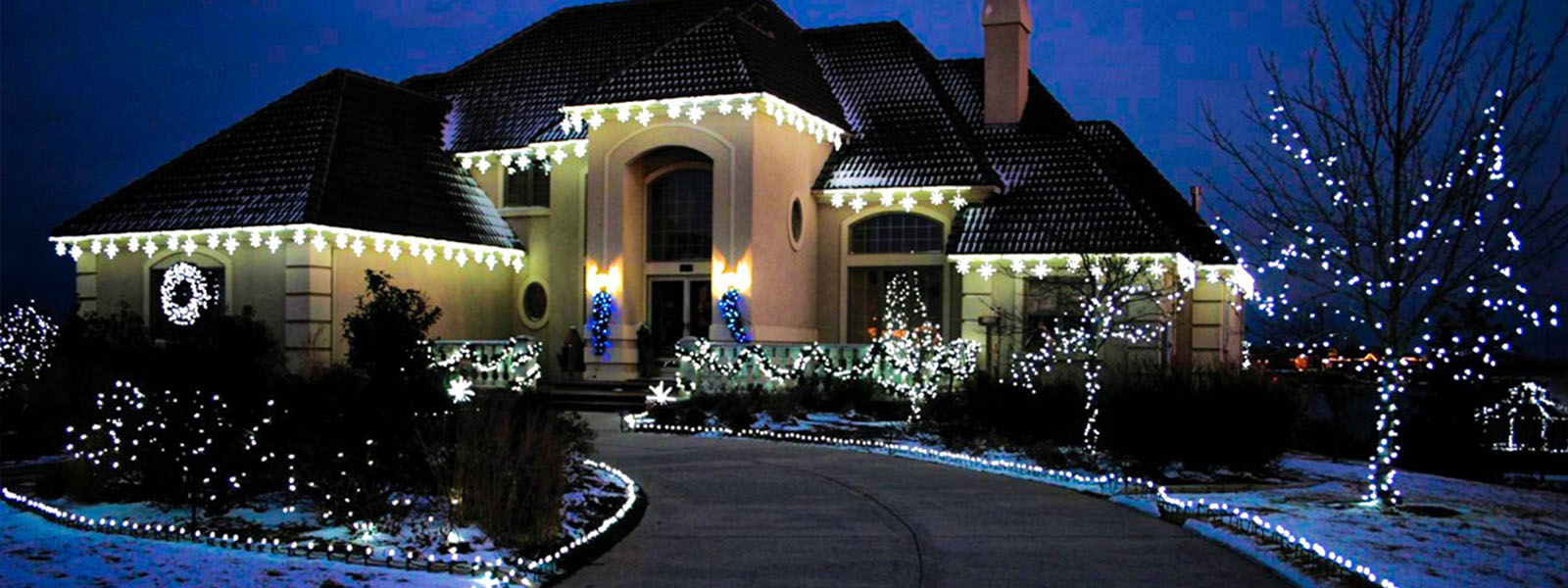 Christmas & Holiday Lighting Installation Suffolk County